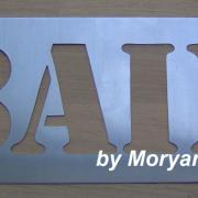 Lettre décorative en métal zinc BAIN