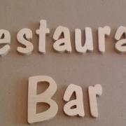 Lettre en bois restaurant