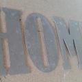 Lettre en zinc HOME