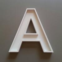 Lettre creuse arial