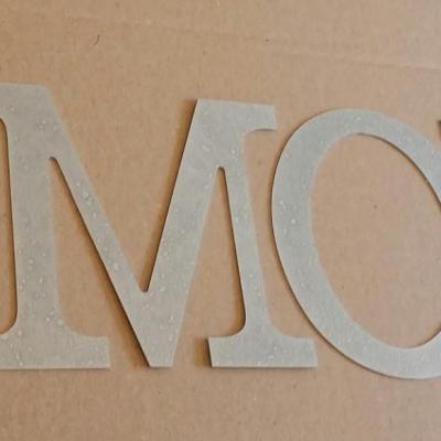 Lettre decorative zinc amour 1