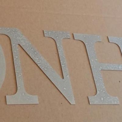 Lettre decorative zinc bonheur