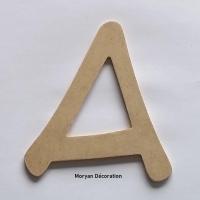 Lettre en bois mdf brut a peindre anime