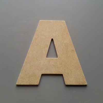 Lettre mdf arial black