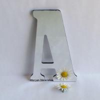 Lettre miroir decorative murale bernard