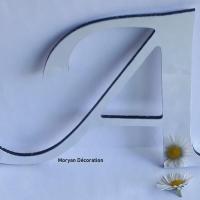 Lettre miroir decorative murale lucida calligraphy