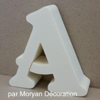 Lettre polystyrene decorative murale belshaw
