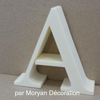 Lettre polystyrene decorative murale century