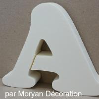 Lettre polystyrene decorative murale cooper black