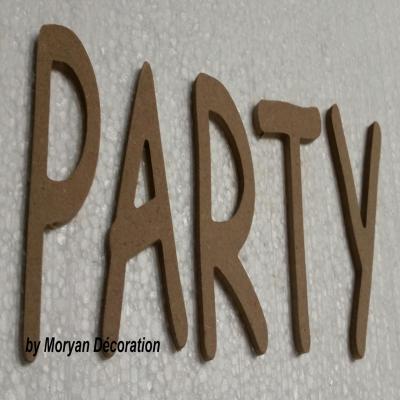 Lettres décoratives en bois à peindre ou à décorer PARTY